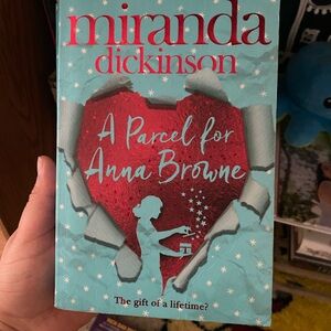 Miranda Dickinson A Parcel for Anna Browne - Teal & Red Paperback